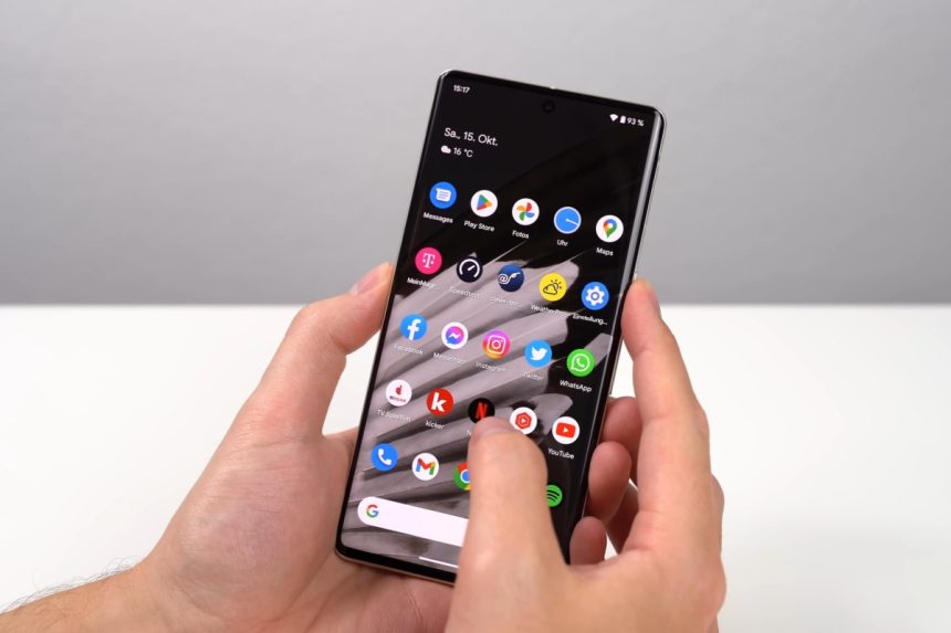Googles-Pixel-10-Puts-AI-at-the-Center