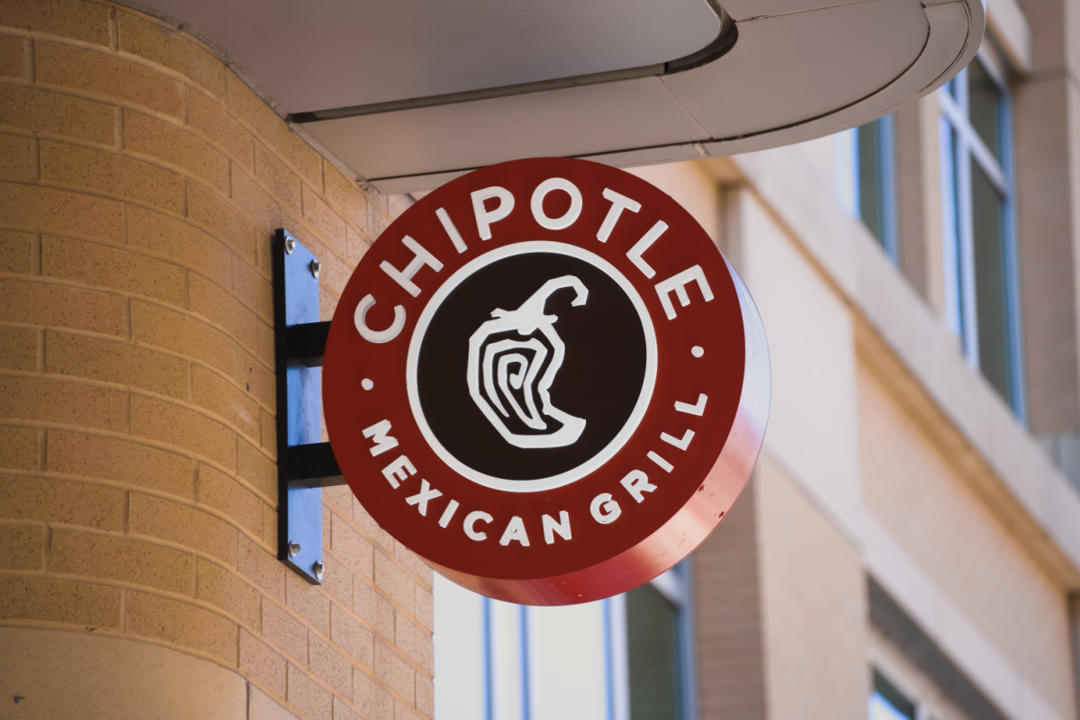 chipotle-tests-drone-food-delivery