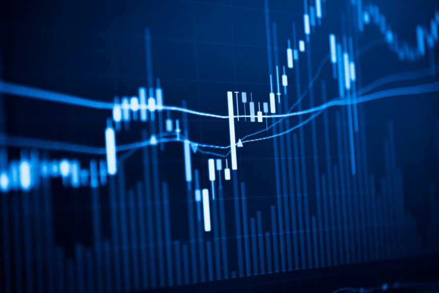 market-movers-media,-tech-stocks