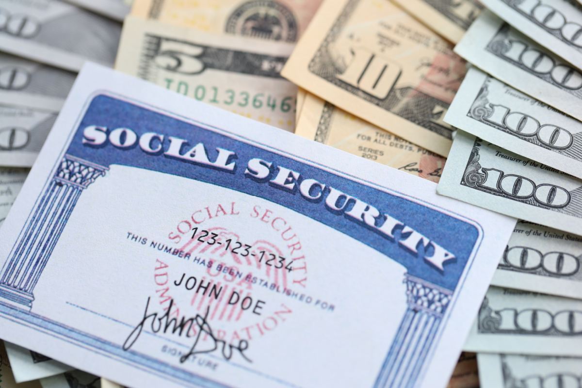 new-bill-could-boost-social-security-checks-in-2026
