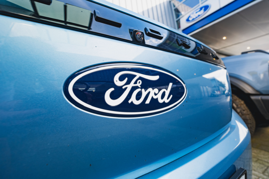 ford-teams-up-with-amazon-to-sell-certified-preowned-vehicles-online