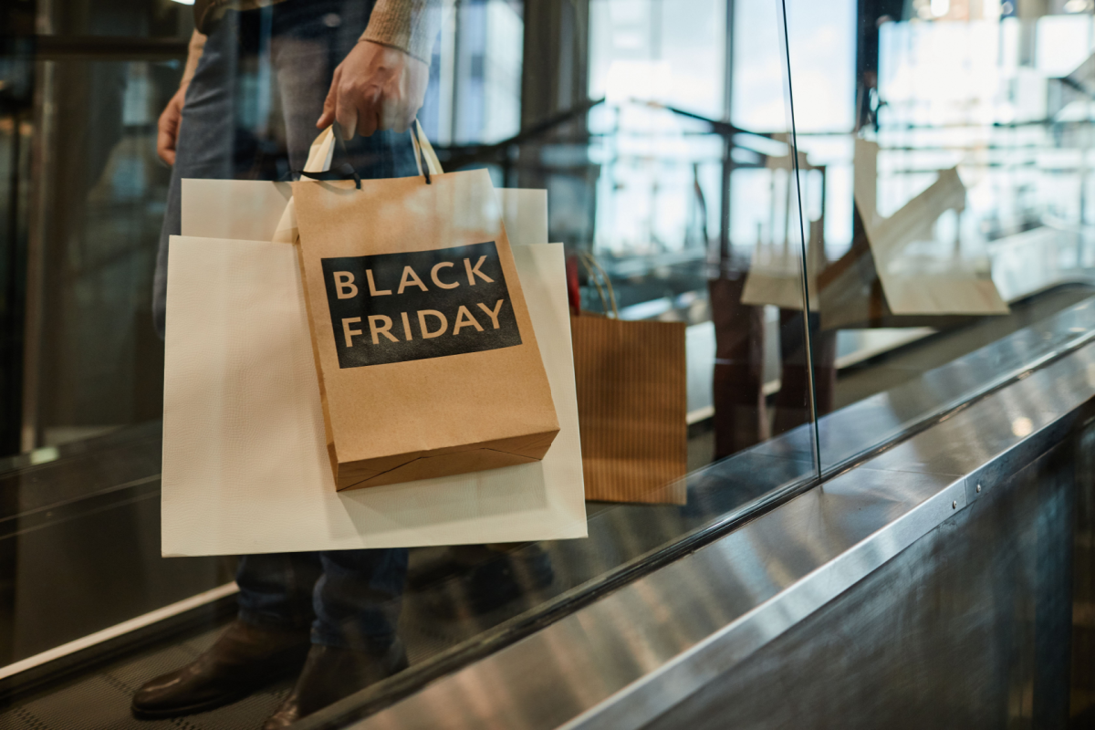 tariff-uncertainty-leaves-small-u.s.-retailers-short-on-holiday-stock_