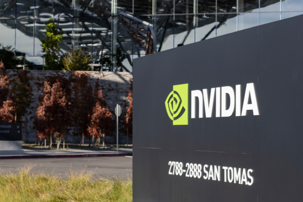 trump-loosens-ai-chip-restrictions-as-china’s-rivals-accelerate