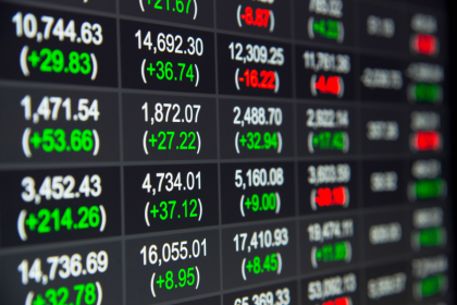 u.s.-stocks-fall-as-markets-digest-november-jobs-data