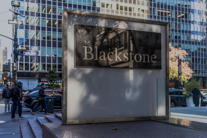 blackstone-expands-access-to-private-assets-in-401(k)s