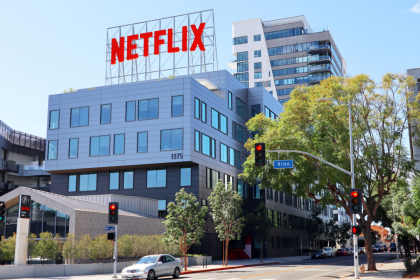 netflix-hits-325-million-subscribers-as-revenue-beats-estimates